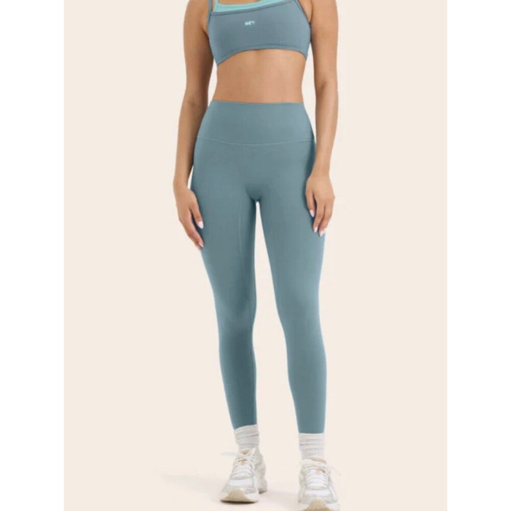 Set Active Formcloud®  cloud high-rise leggings size small